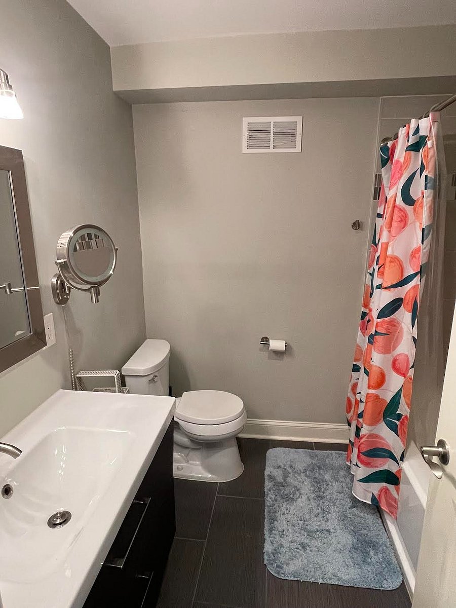 Hallway Bathroom Upstairs