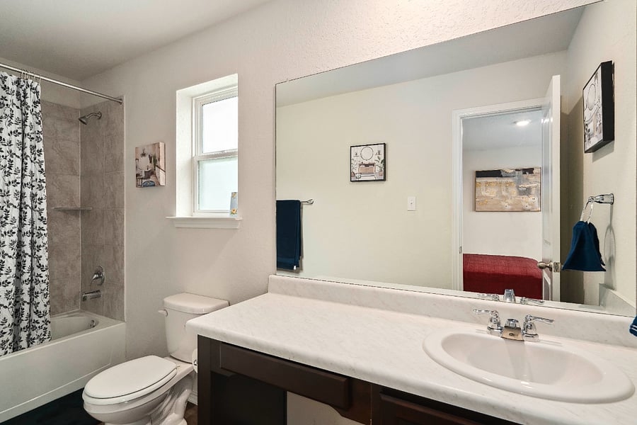 Furnished Finder property 682200_1 photo 8