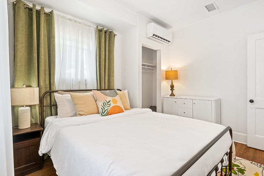 Furnished Finder property 682210_2 photo 25
