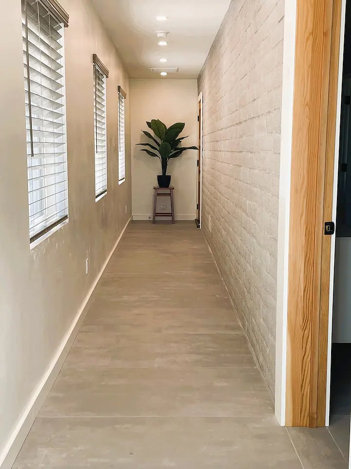 Hall that can be used for storage