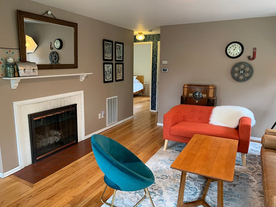 Living room with fireplace