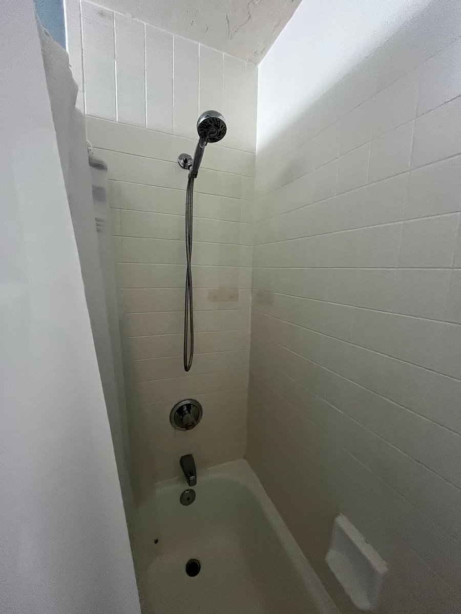 Furnished Finder property 682402_1 photo 16