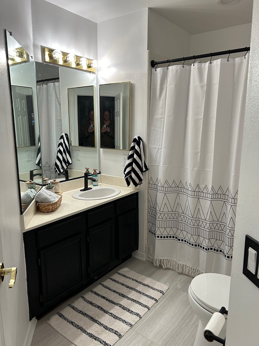 Bathroom #1 Downstairs