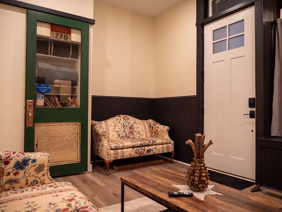 Living Room. Entrance Door & Closet
