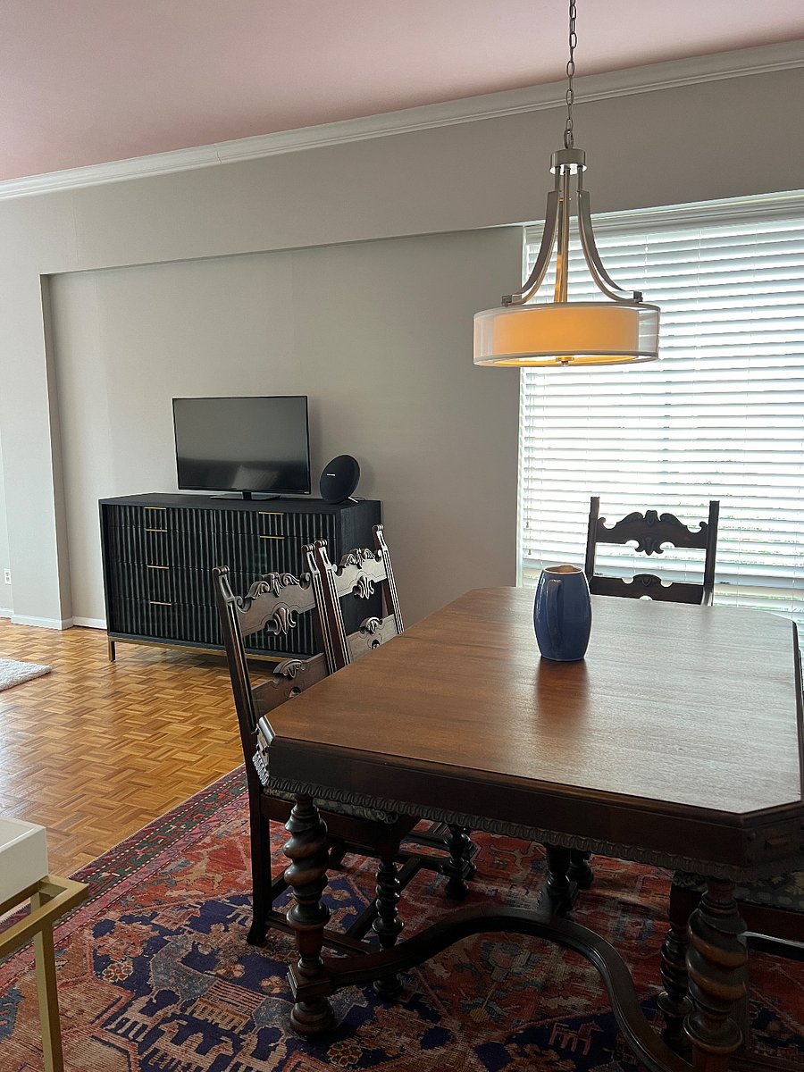 Dining/ living area