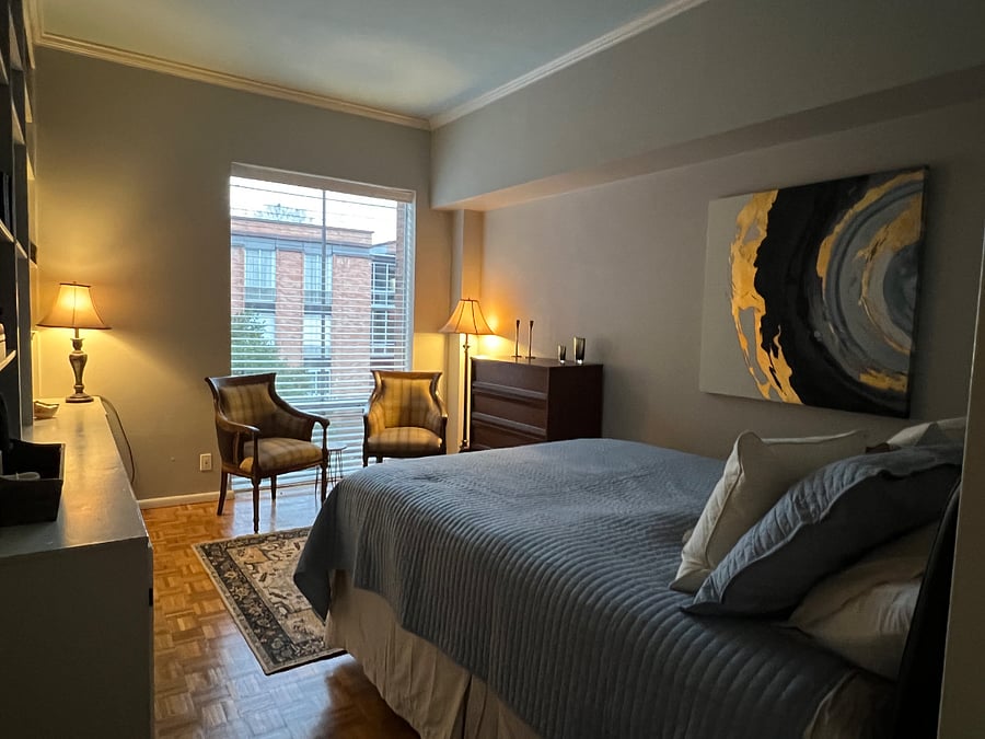 2nd bedroom sitting area