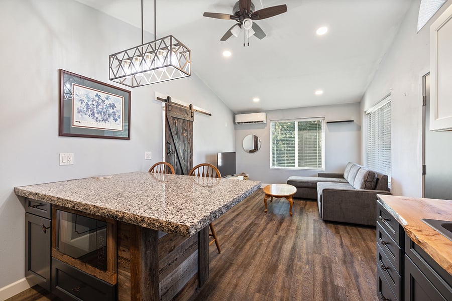 Furnished Finder property 682537_1 photo 5