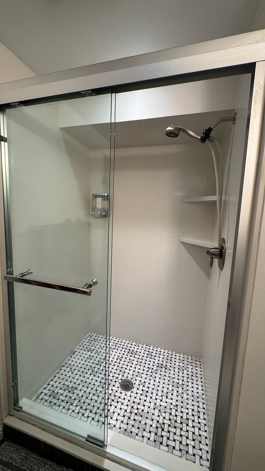 Furnished Finder property 682615_2 photo 12