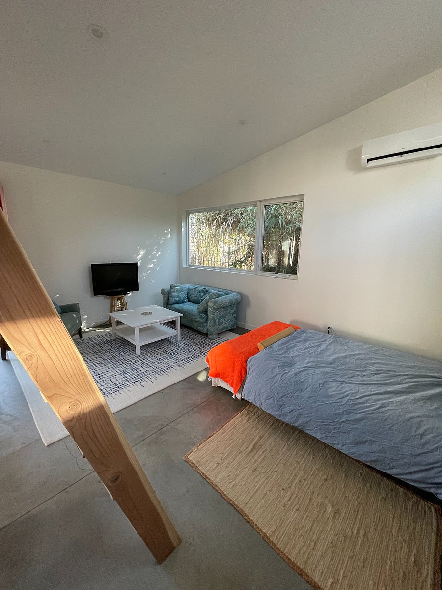 Furnished Finder property 682627_1 photo 3