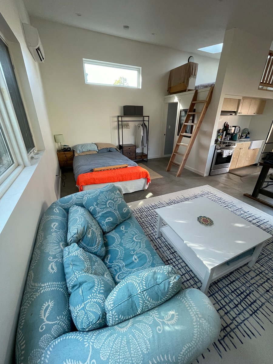 Furnished Finder property 682627_1 photo 4