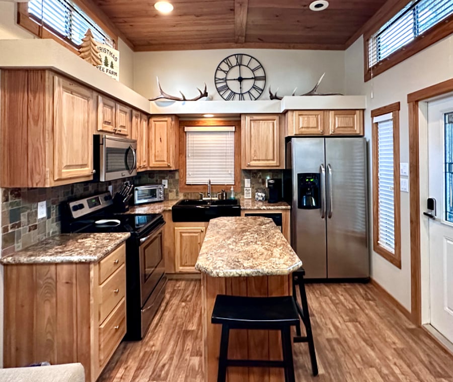 Furnished Finder property 682639_1 photo 6