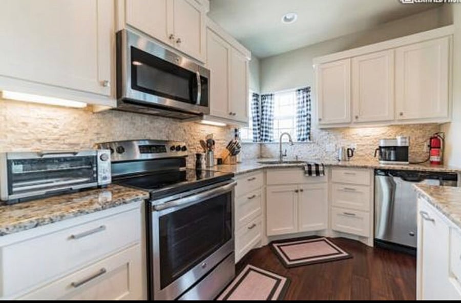 Furnished Finder property 682642_1 photo 4