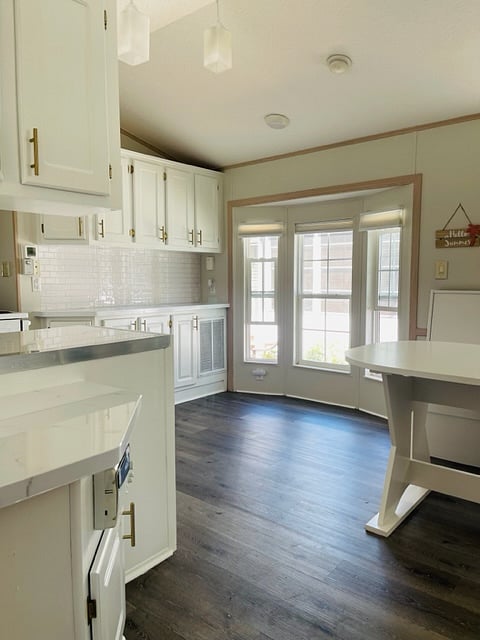 Furnished Finder property 682709_1 photo 3
