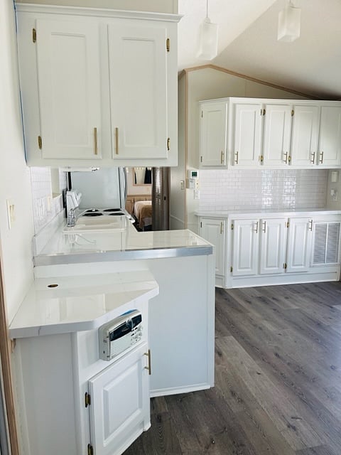 Furnished Finder property 682709_1 photo 4