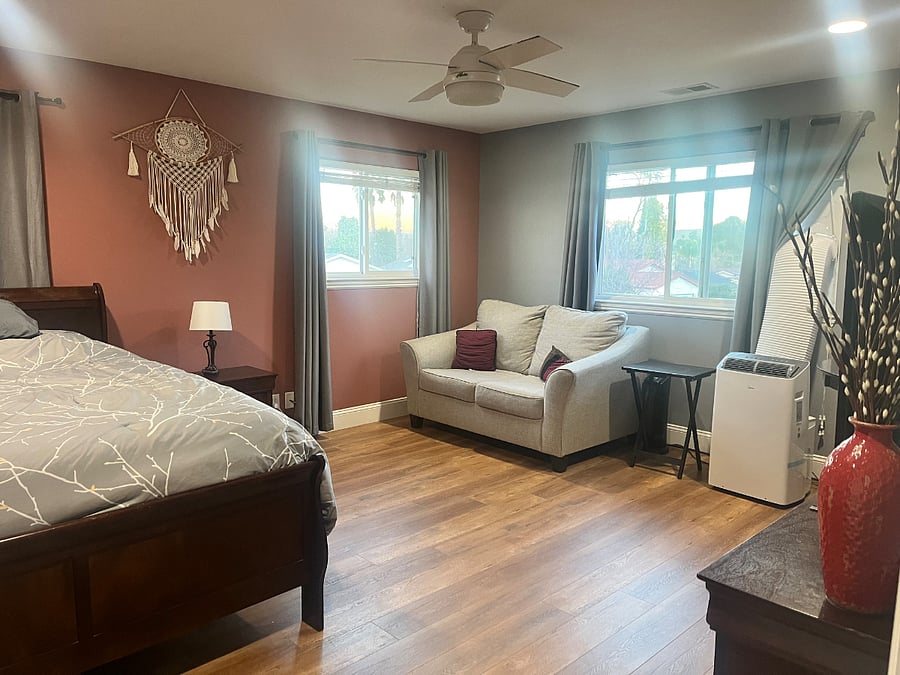 Furnished Finder property 682826_1 photo 2