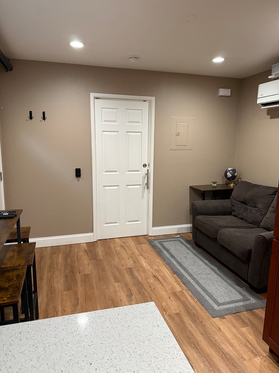 Furnished Finder property 682826_2 photo 5