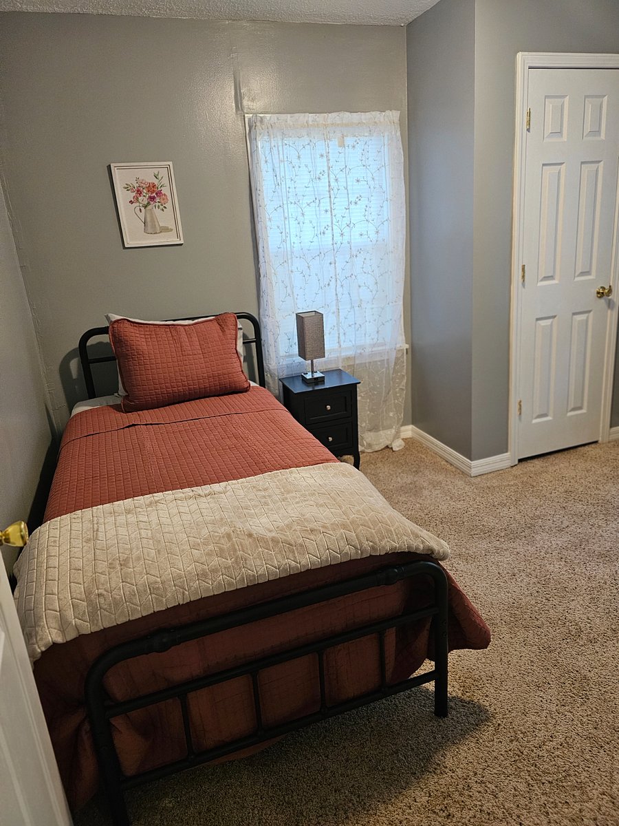 Furnished Finder property 682889_1 photo 7