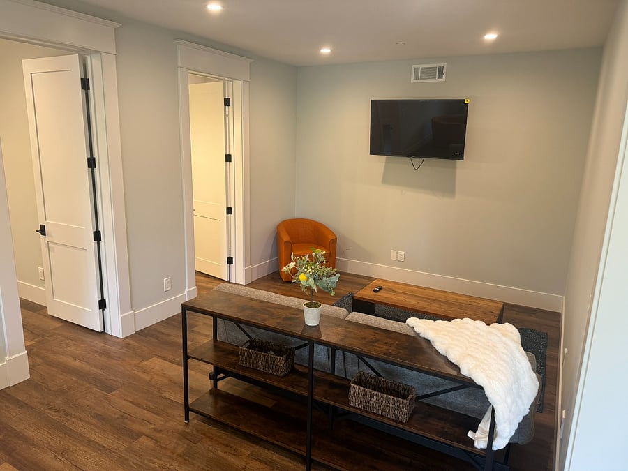 Furnished Finder property 682904_1 photo 8