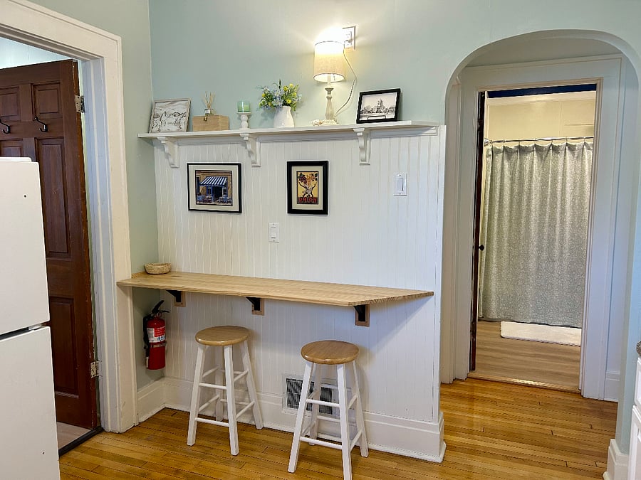 Breakfast nook