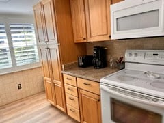 Furnished Finder property 683003_1 photo 7
