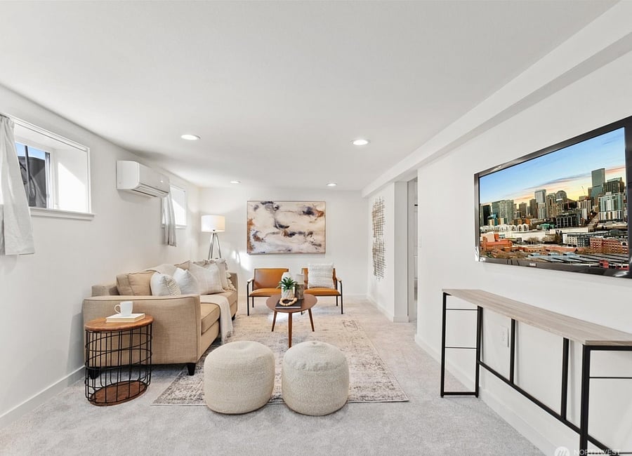 Second living room