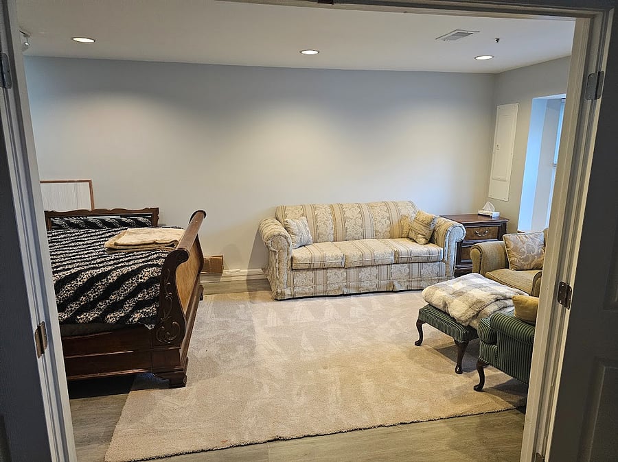 Large Bedroom #1