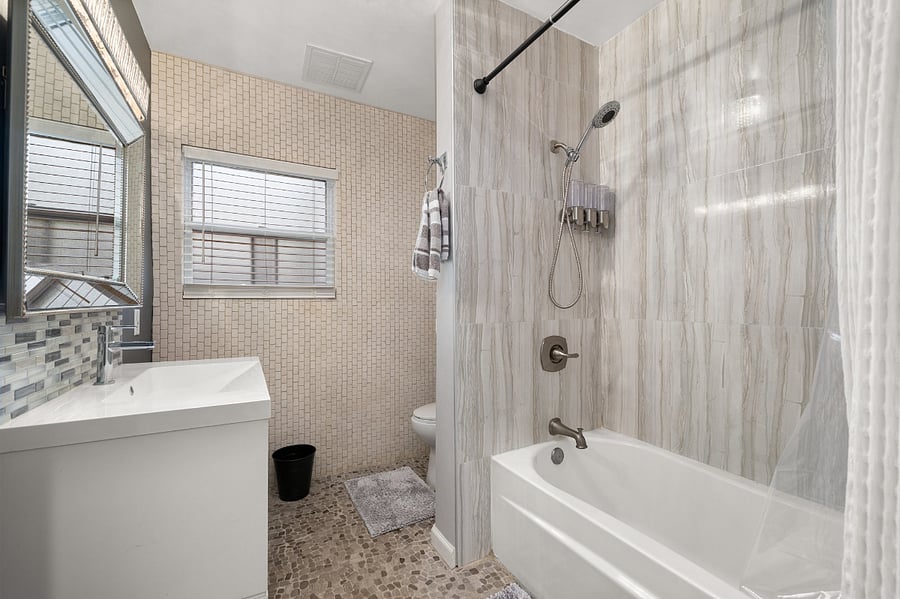 Bathroom with an actual bathtub!