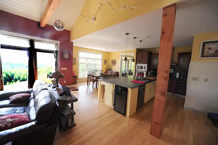 Furnished Finder property 683372_1 photo 4