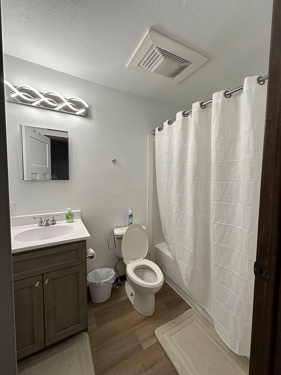 Furnished Finder property 683428_2 photo 5