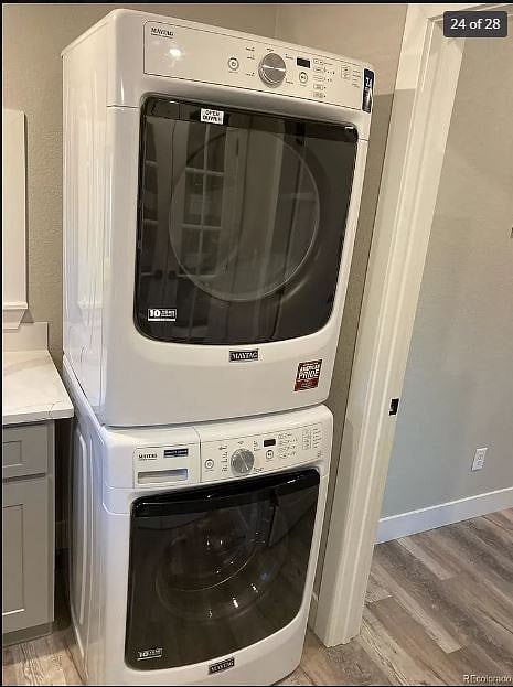 Shared washer/dryer in laundry room