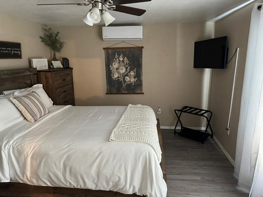 Furnished Finder property 683615_1 photo 3