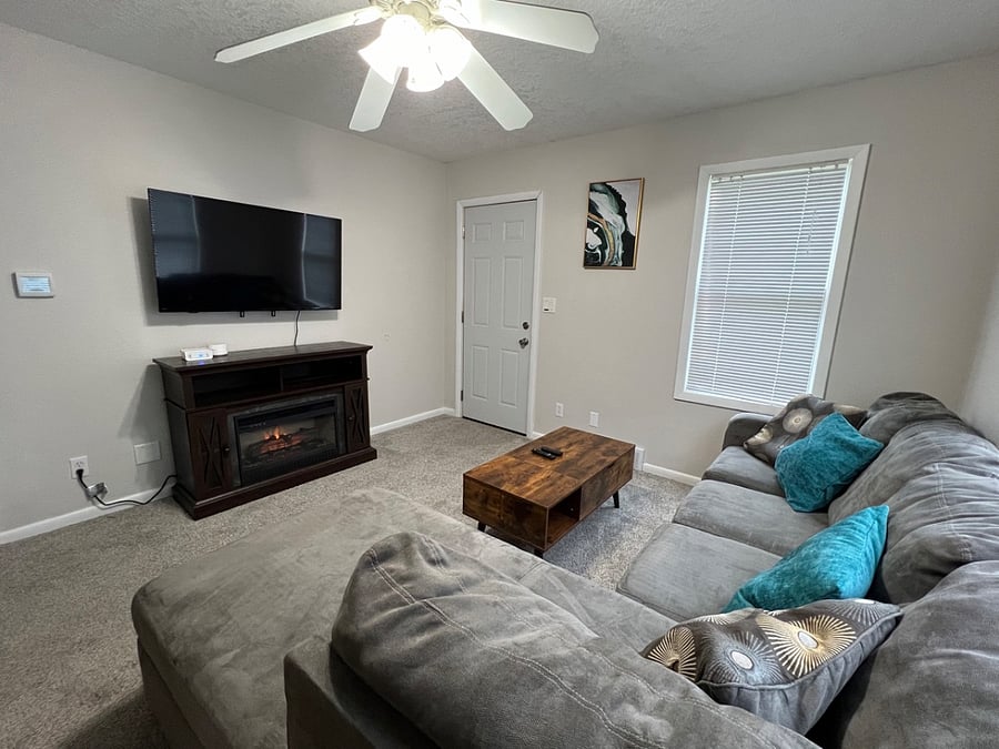 Furnished Finder property 683712_1 photo 3