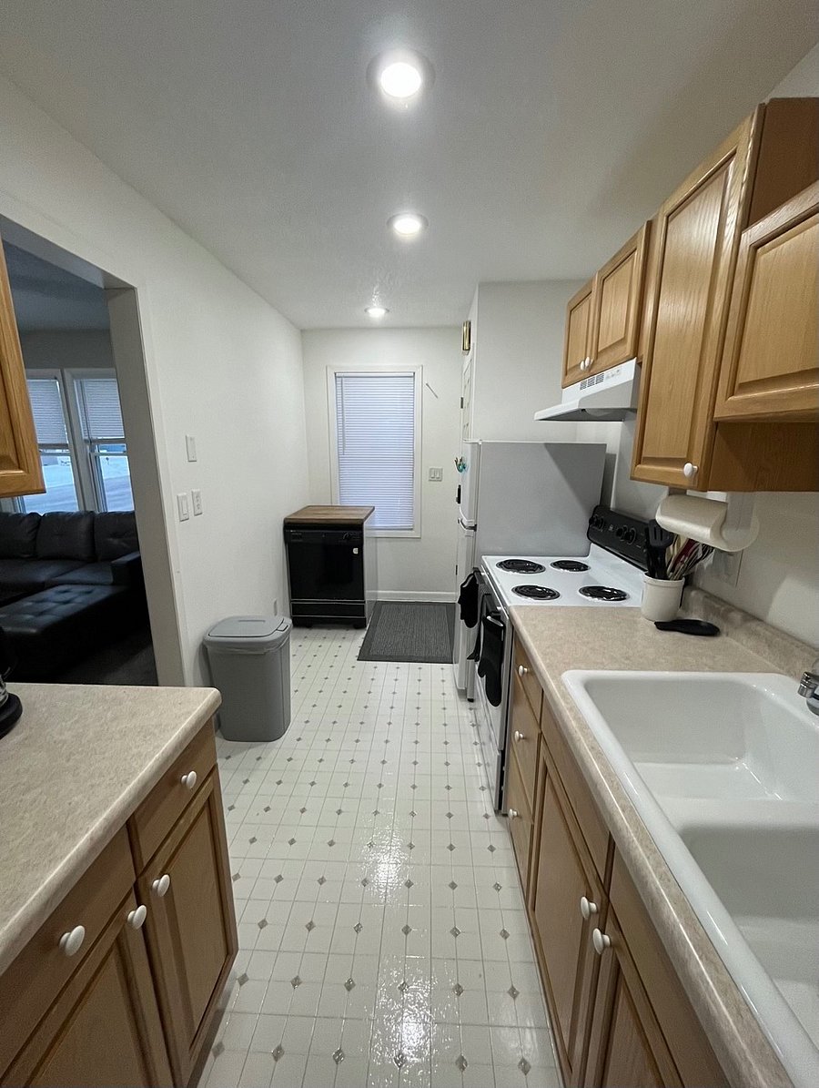 Furnished Finder property 683712_2 photo 4
