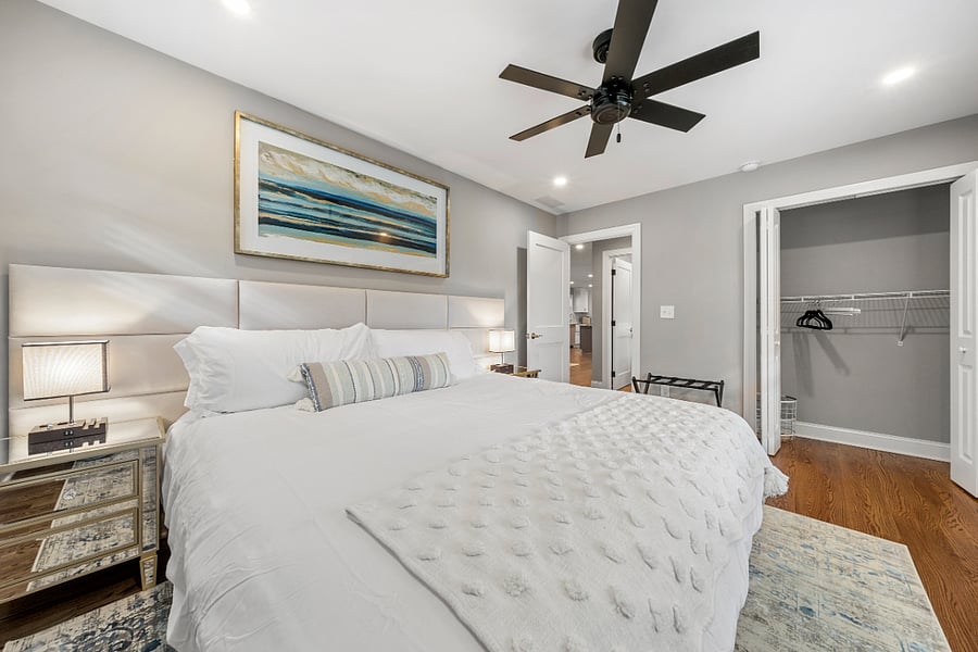 Bedroom 1- King Bed