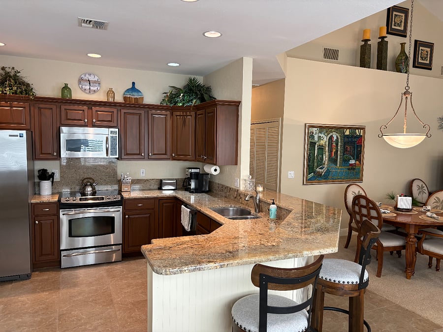 Furnished Finder property 683721_1 photo 4