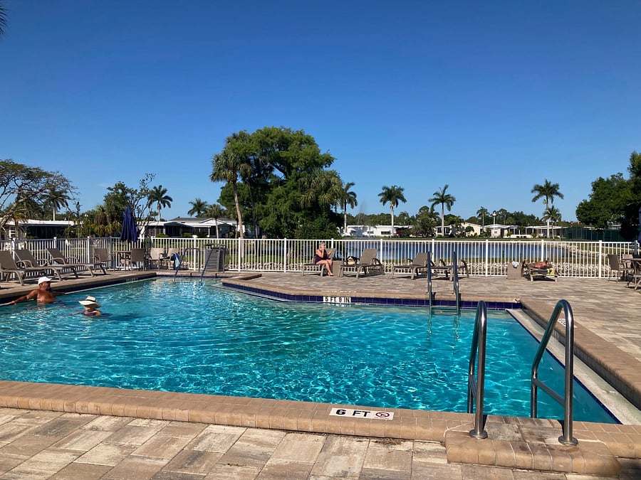 Second Lakeside Pool