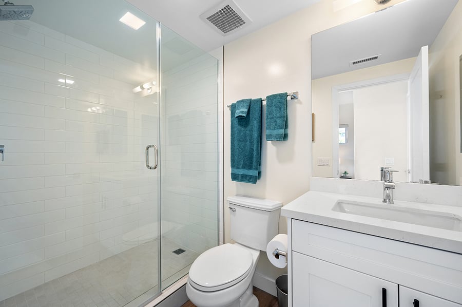 #3 bedroom attached full bath