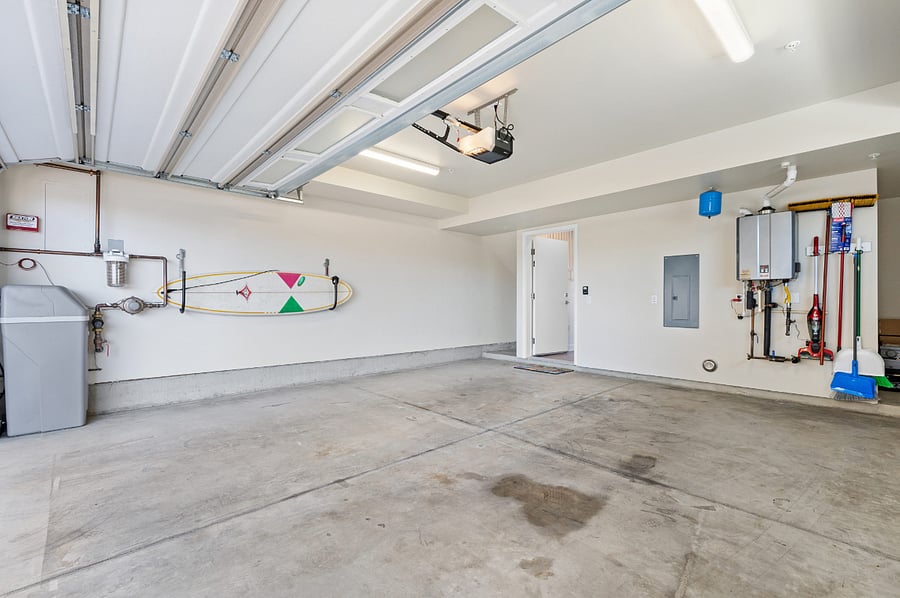 Garage, 2 car, EV charging, Private attached