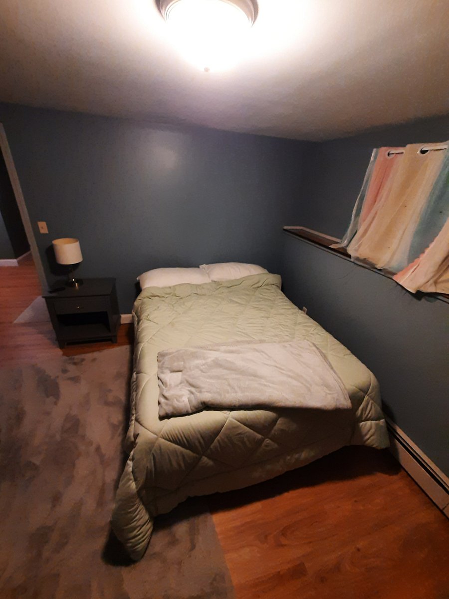 Updated bedding after the first nurse stayed with us :)