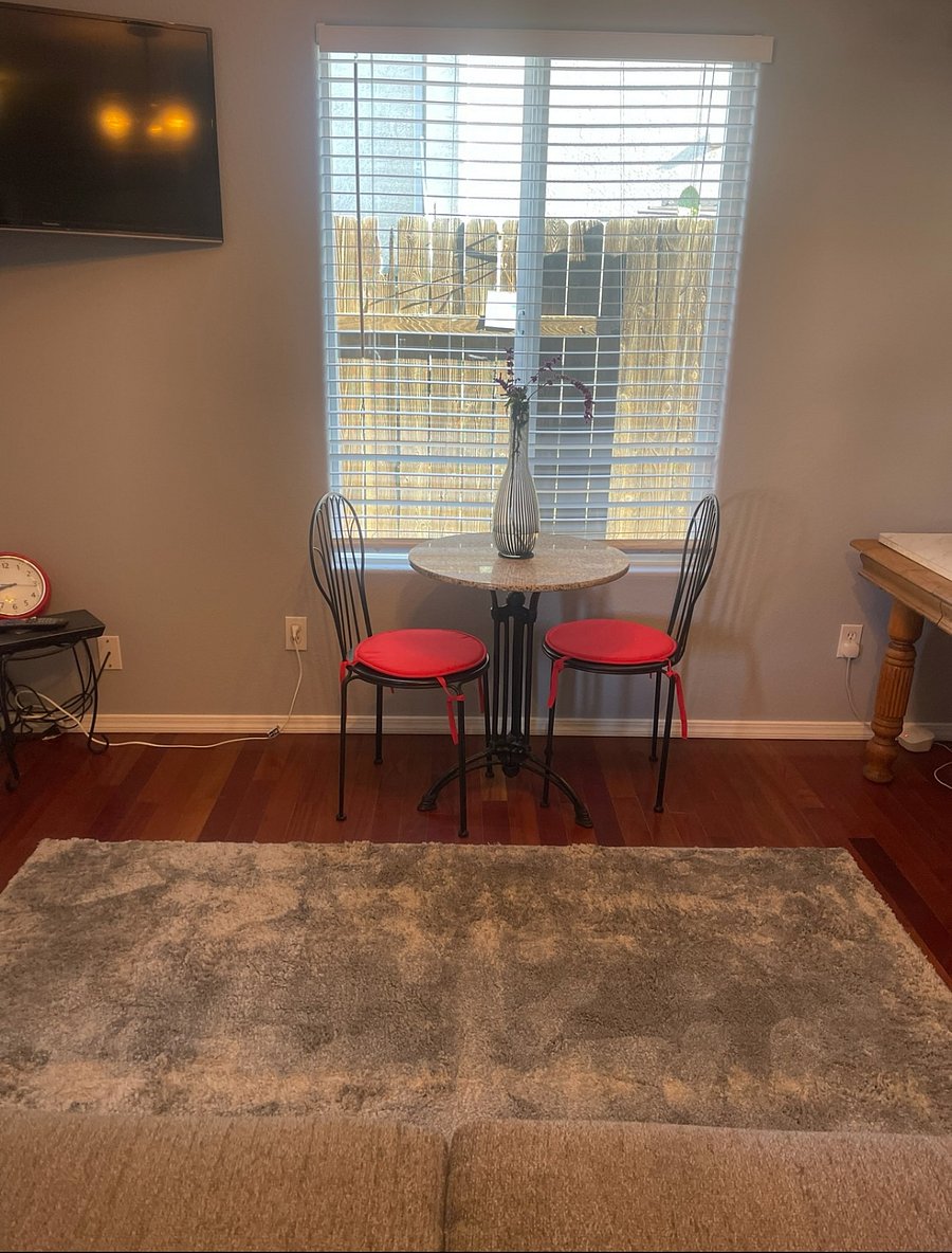 Furnished Finder property 683968_1 photo 3