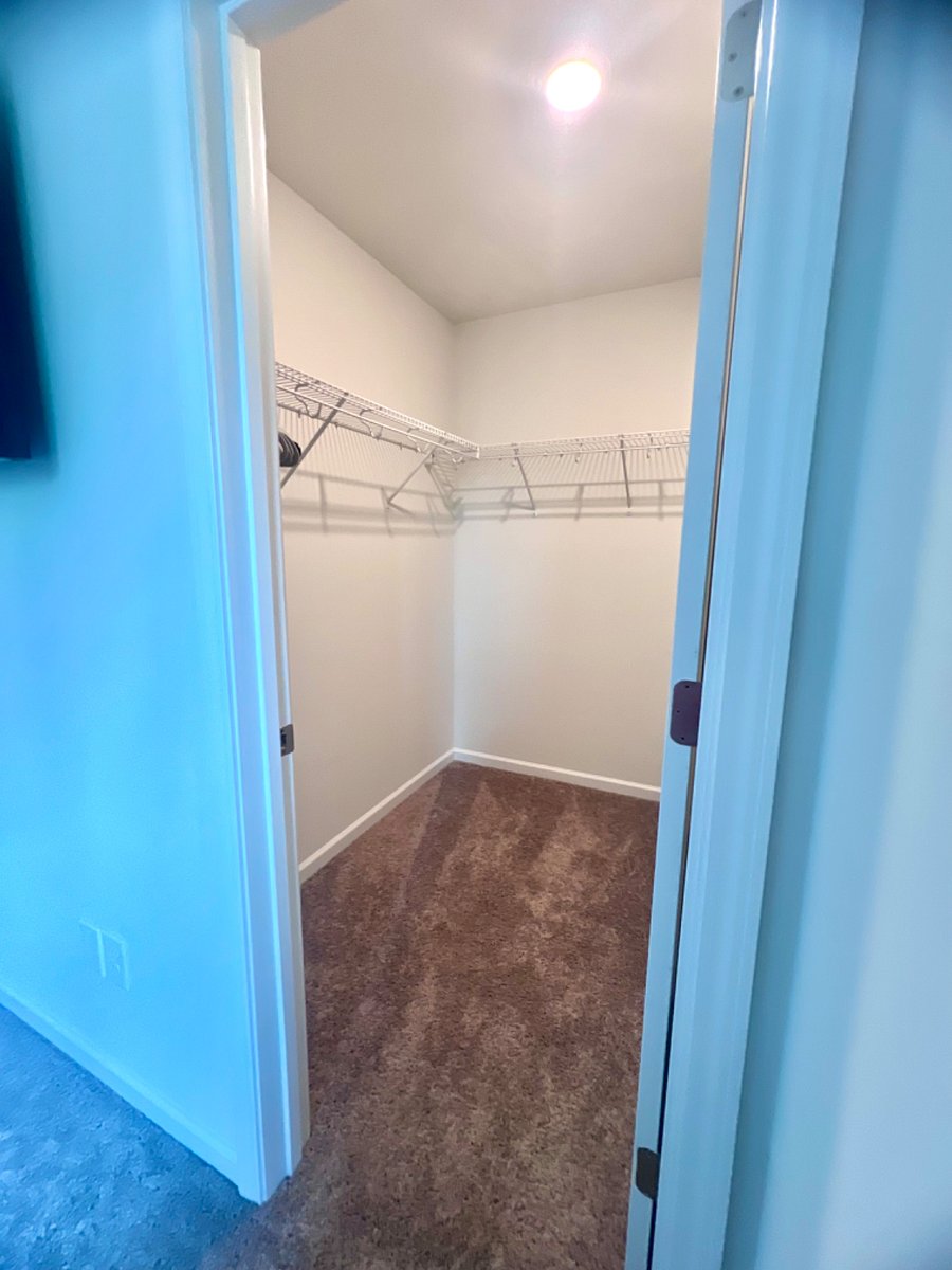 Furnished Finder property 684069_1 photo 24