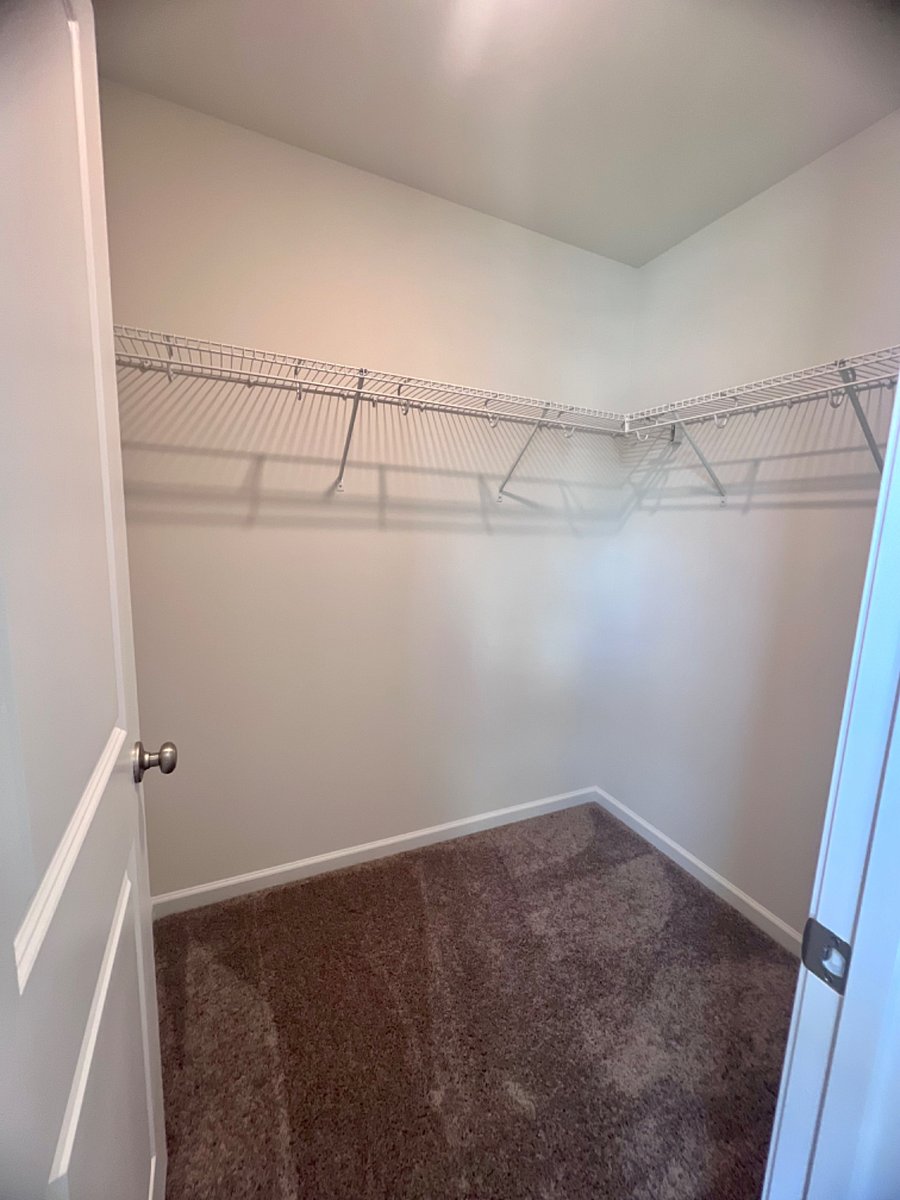 Furnished Finder property 684069_1 photo 25