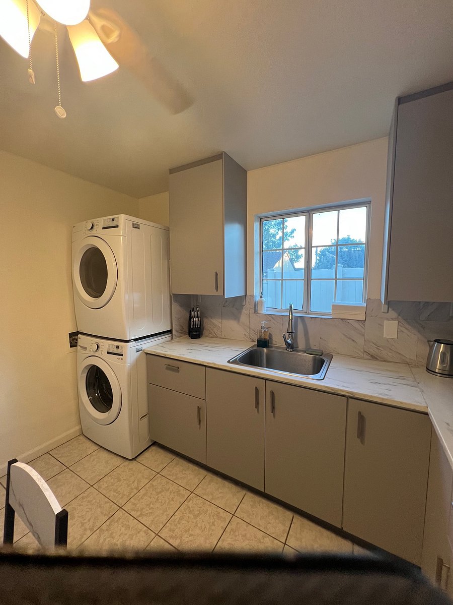 Furnished Finder property 684094_1 photo 12