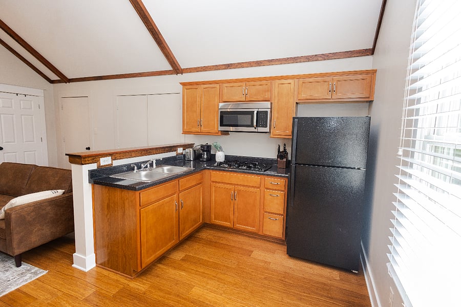 Furnished Finder property 684101_2 photo 5
