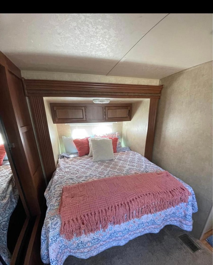 Furnished Finder property 684108_1 photo 16