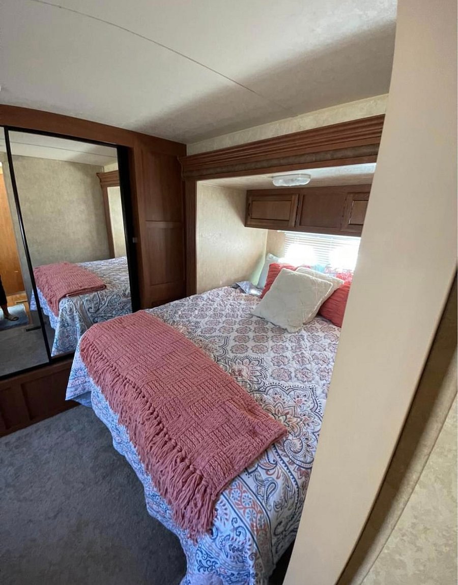 Furnished Finder property 684108_1 photo 17