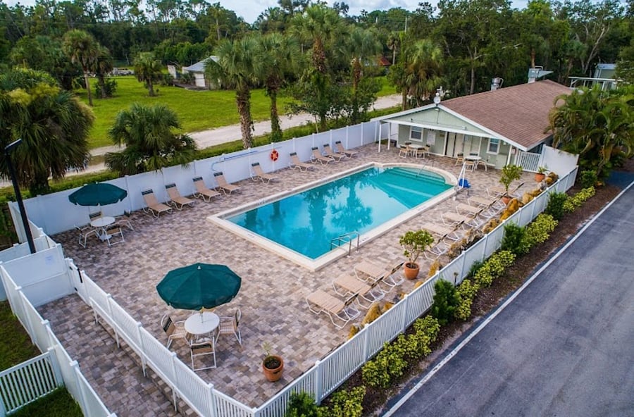 Furnished Finder property 684108_1 photo 21