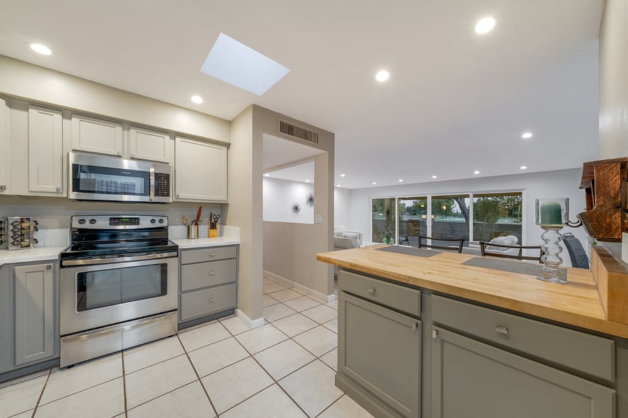 Furnished Finder property 684201_1 photo 12