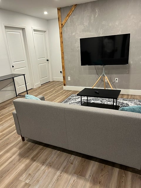 Furnished Finder property 684239_2 photo 5