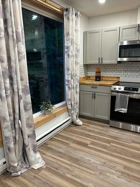 Furnished Finder property 684239_2 photo 9